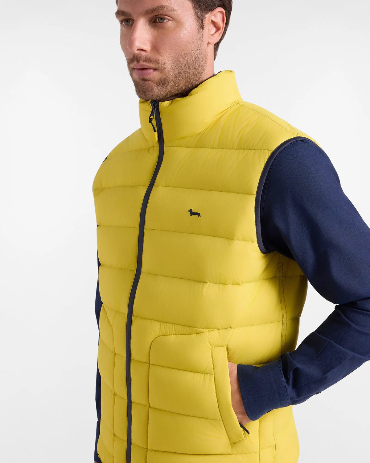 Harmont & Blaine Gilet Uomo Reversibile in Ripstop Nilo 639 - Dettaglio colletto e chiusura zip
