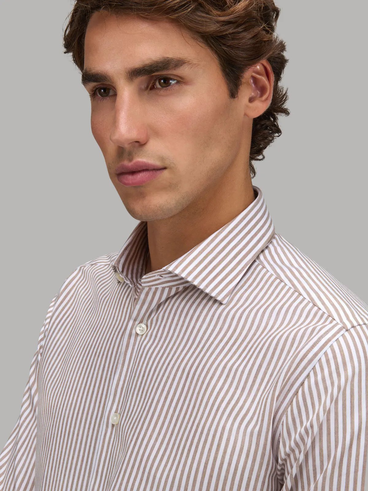 Dettaglio etichetta interna Xacus No-Iron Travel Shirt