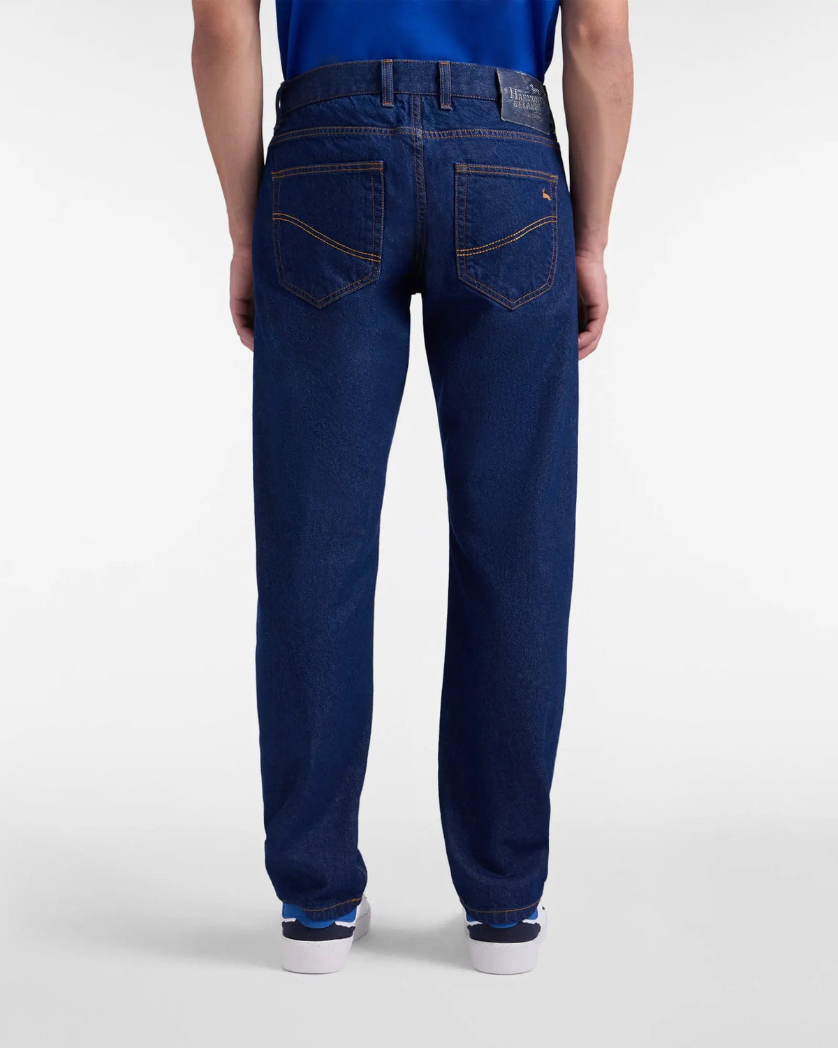 Pantaloni Harmont & Blaine Narrow Fit in denim blu - Dettaglio tasche e cuciture