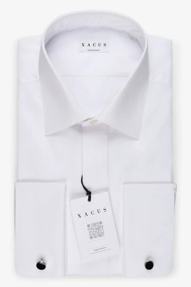 Camicia da uomo bianca elegante con polsini doppi e abbottonatura classica