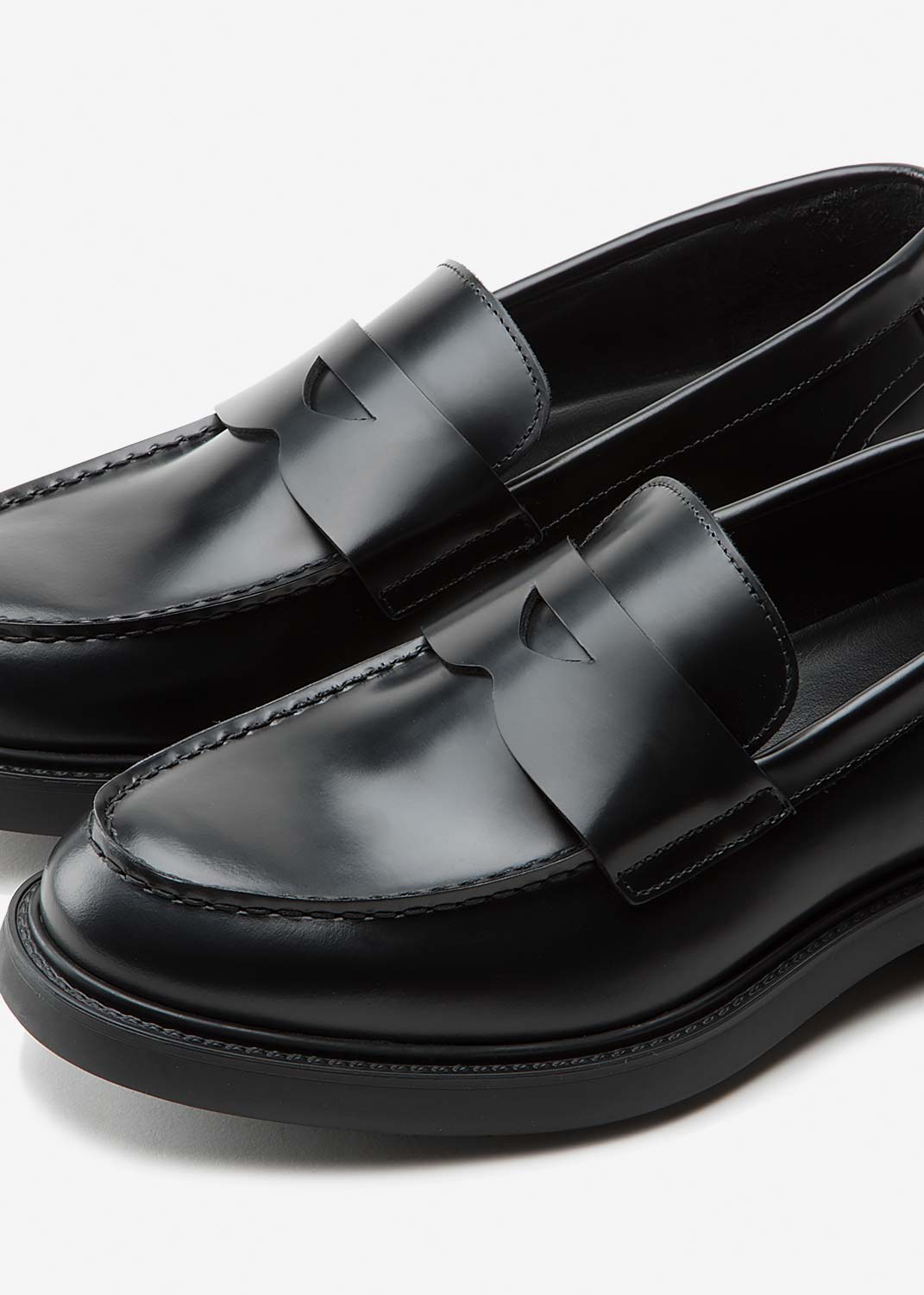 BARLEYCORN SL8922MBC00B  LOAFER Sleek Moccasin Black Leather - Atelier Fratelli Carbè