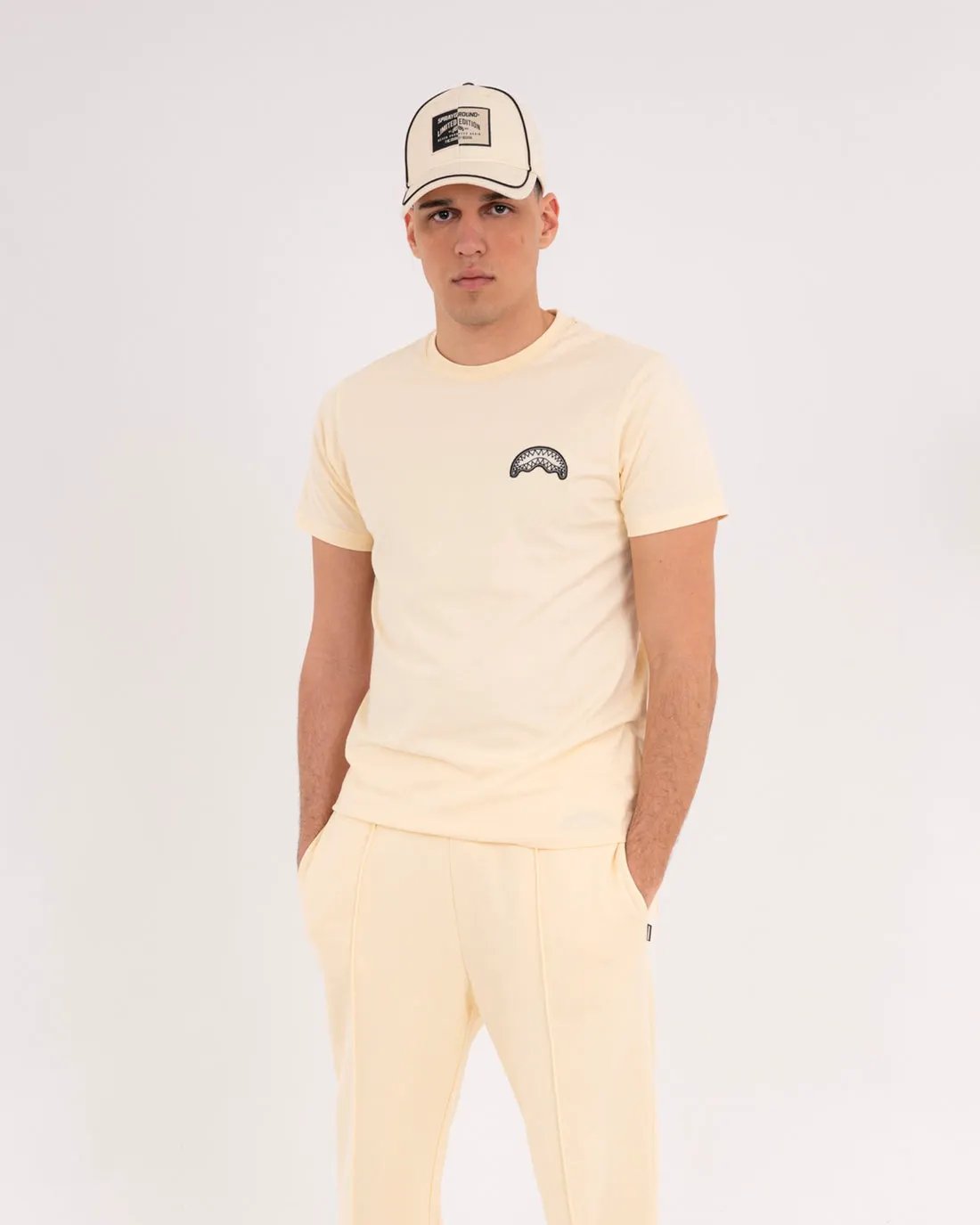 Cappellino Sprayground Pure Cap Cream vista tre quarti