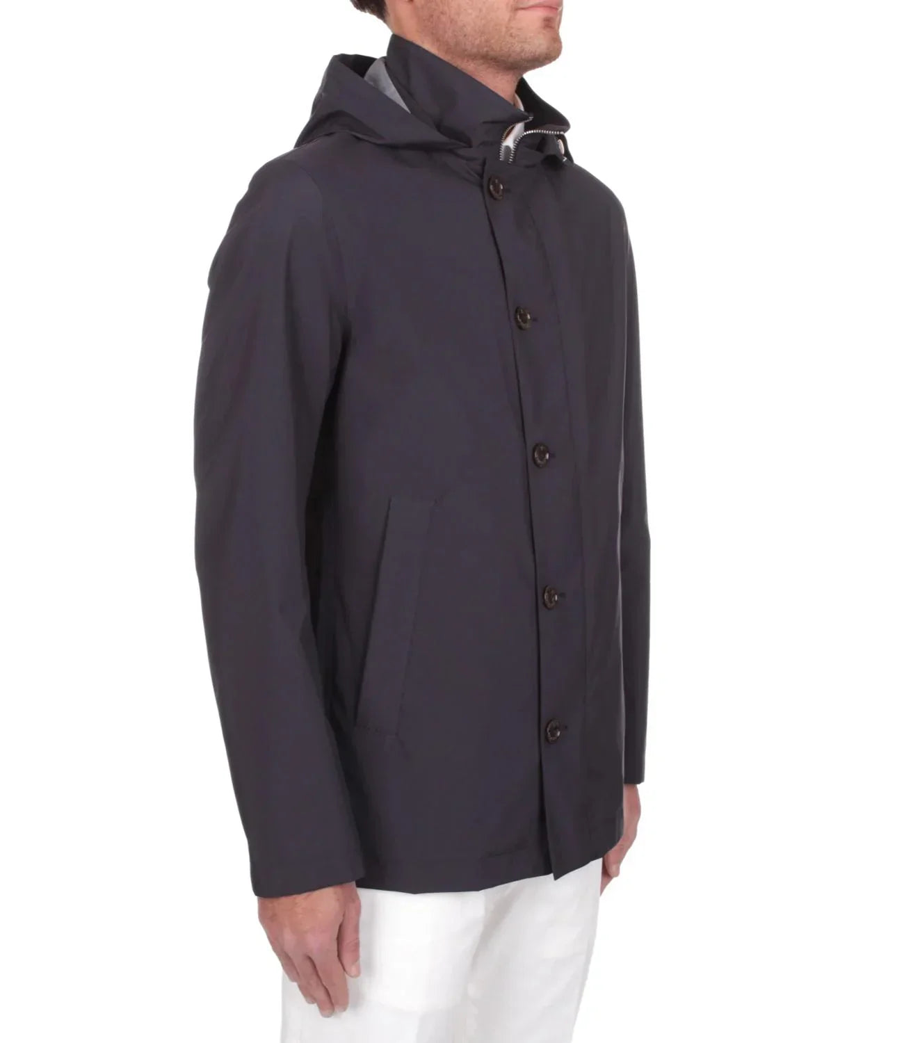 Giacca uomo blu con cappuccio, chiusura a bottoni, stile casual elegante