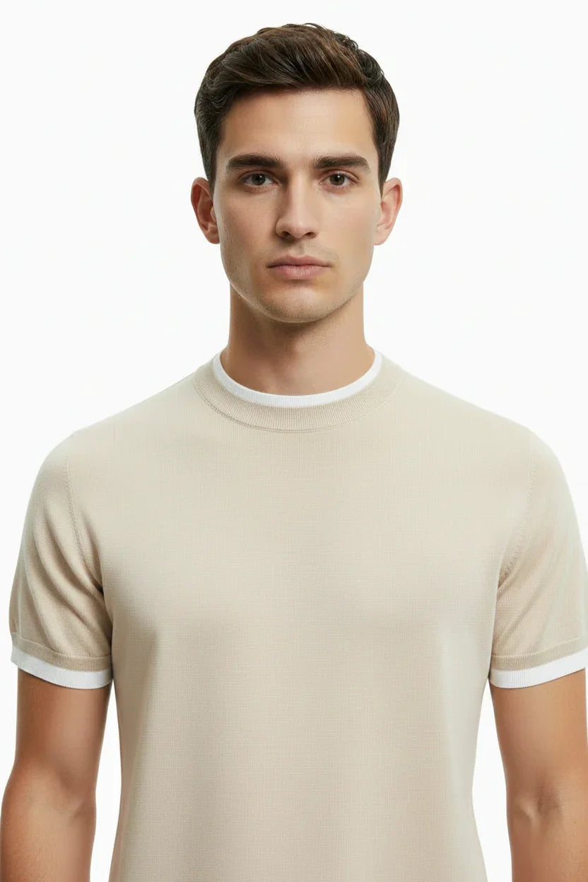 Maglietta uomo beige a maniche corte con bordi bianchi, moda casual elegante