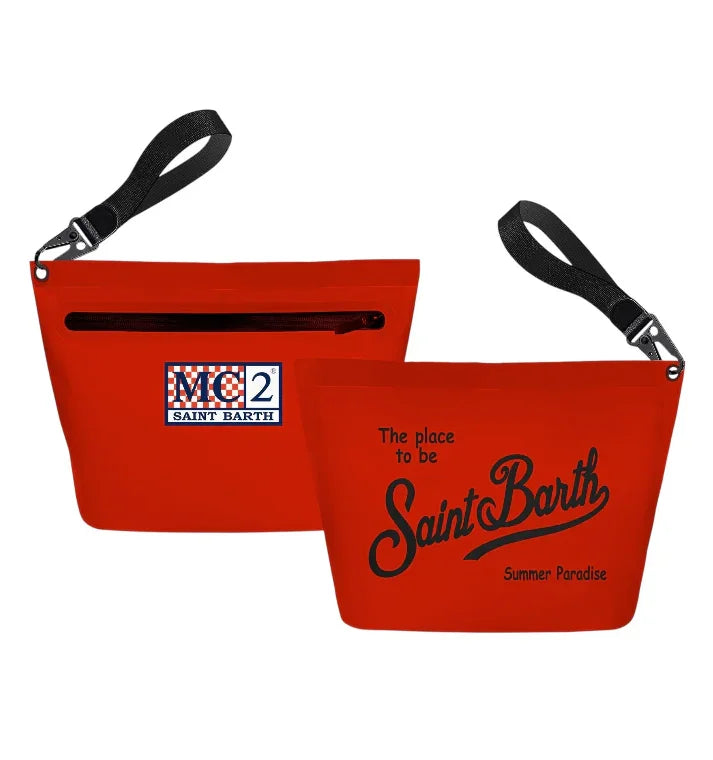 Pochette impermeabile rossa MC2 Saint Barth con stampa frontale e cinturino nero, accessorio moda estivo.