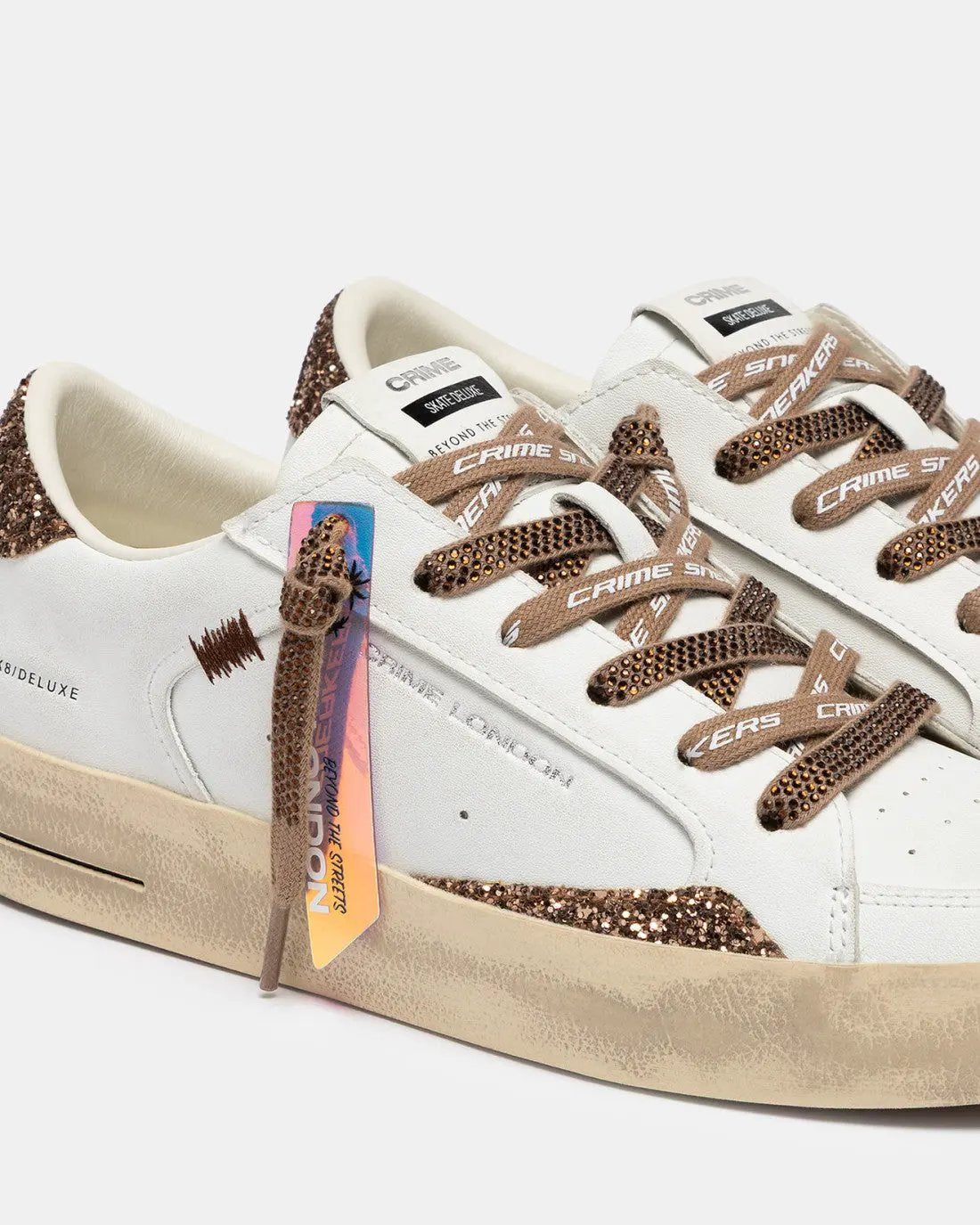 Sneaker Crime London Skate Almond Drizzle vista tre quarti